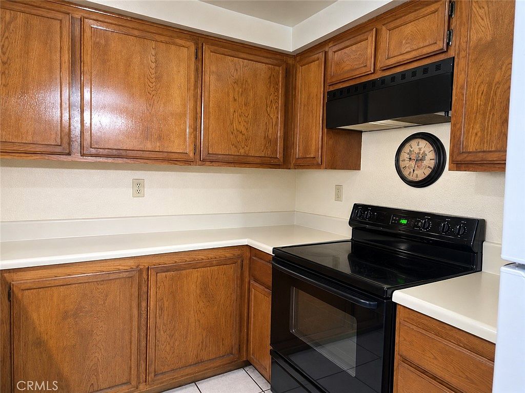 Home interior photo 6