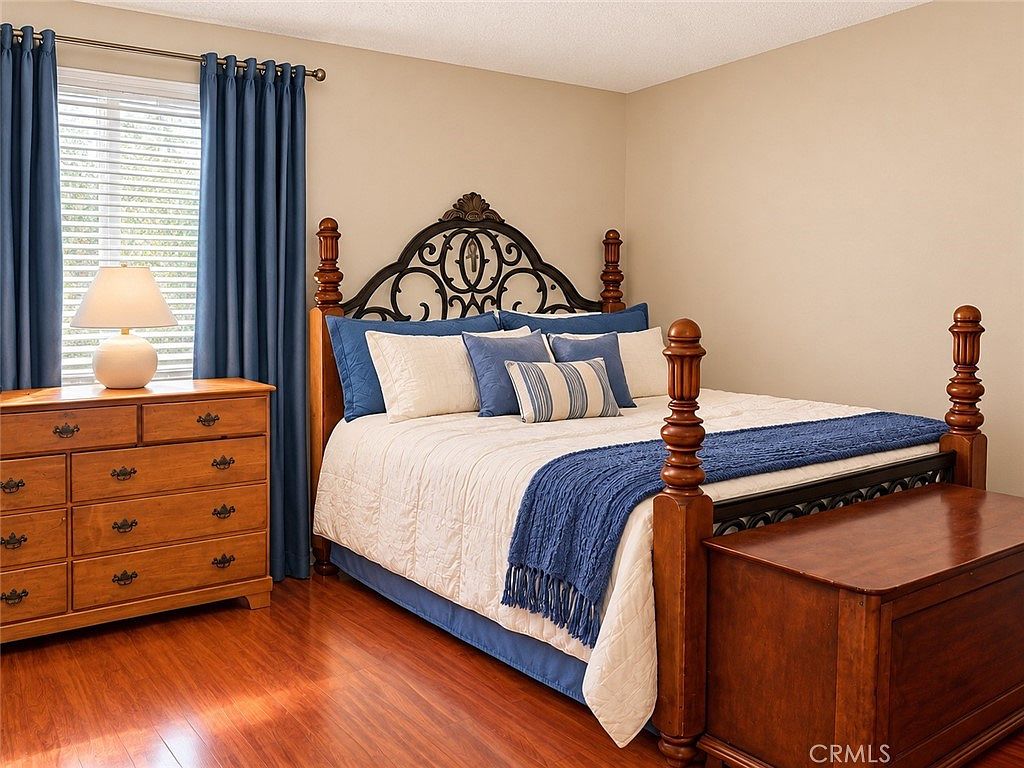 Home interior photo 9