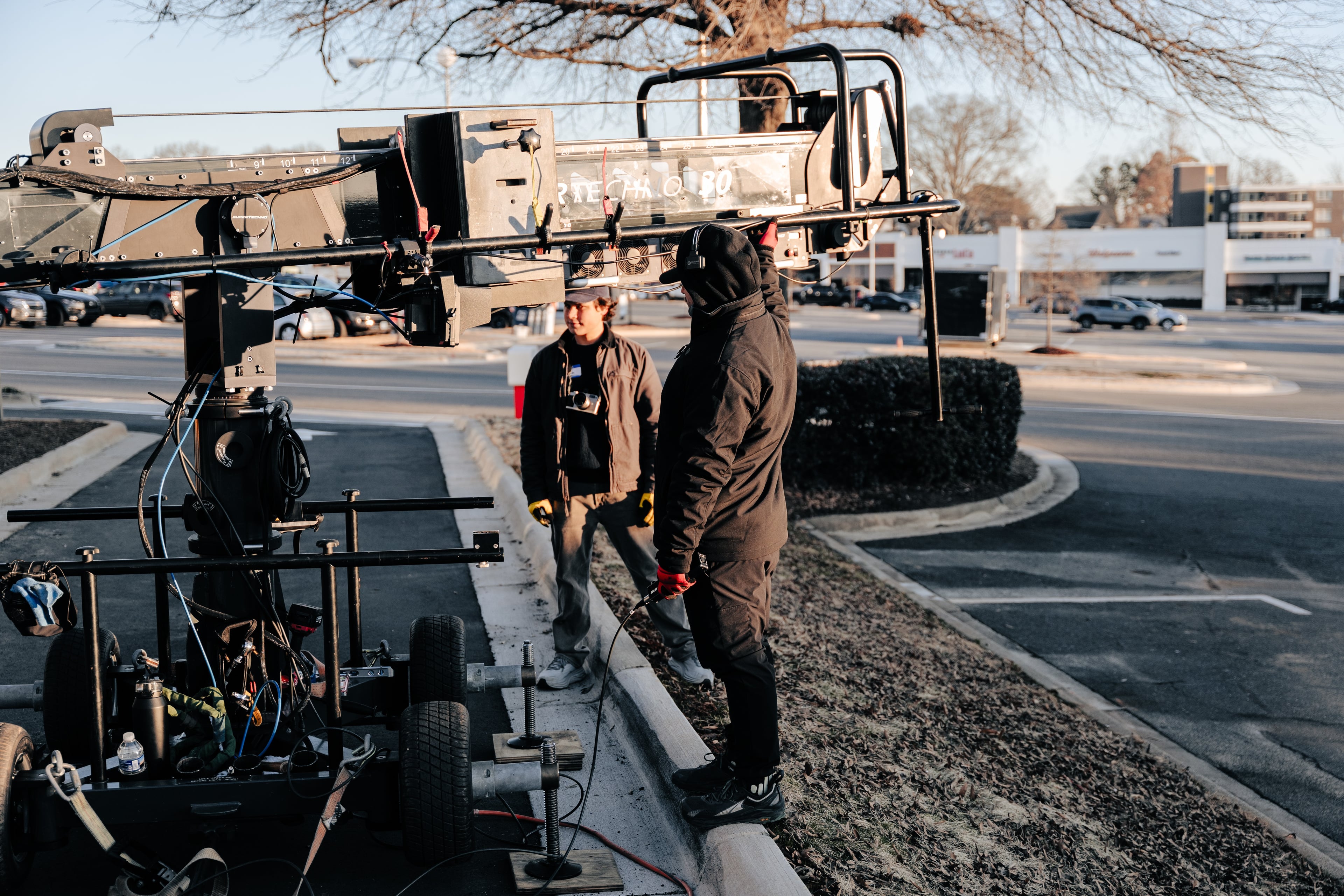 Behind the scenes photo 3