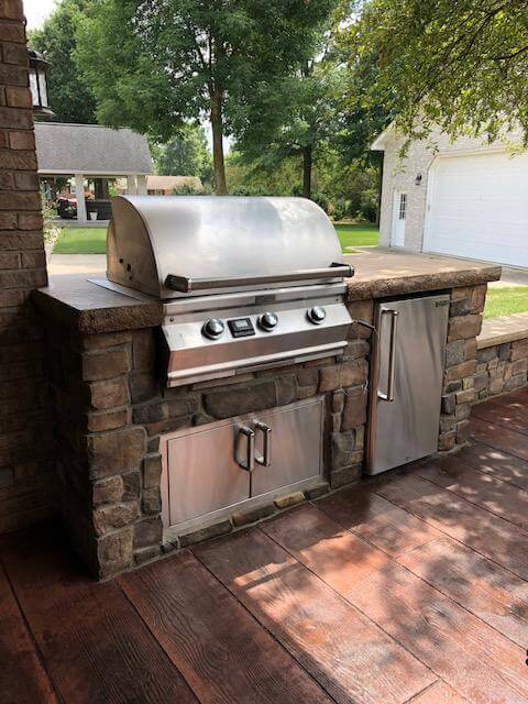 Design inspiration for custom outdoor kitchens and grill islands 12