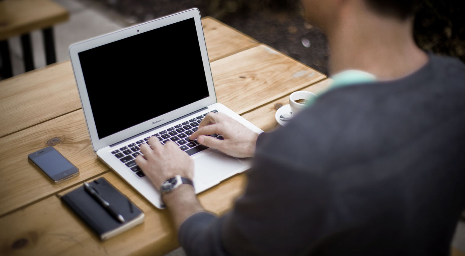 NURTURE LEADS INTO CUSTOMERS