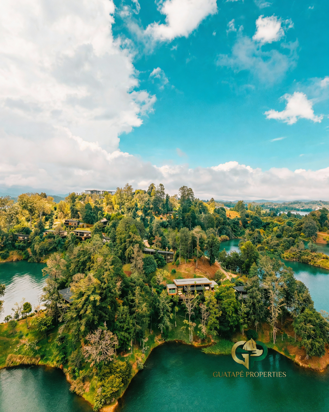 Waterfront lot opposite Luxe Hotel