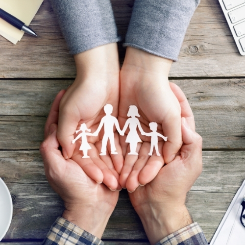 Equipo de trabajo feliz