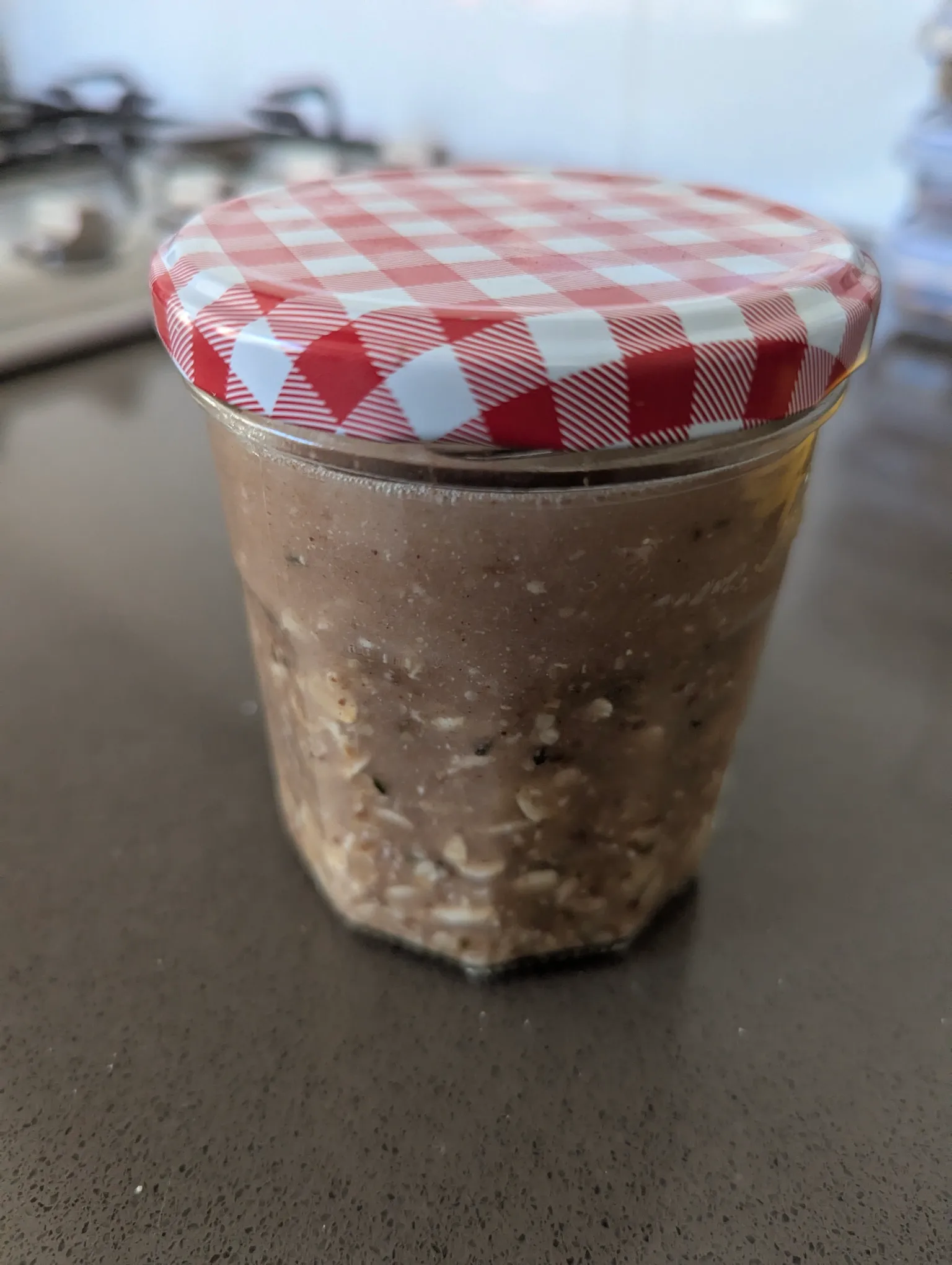 Overnight oats jars: add water