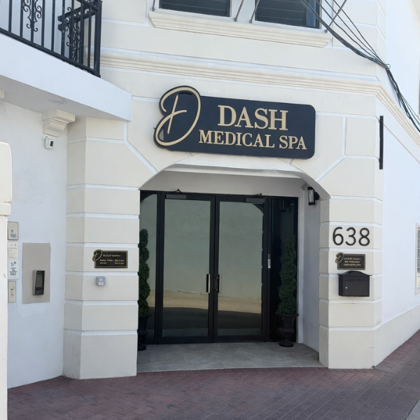 Entrance to Dash Medical Spa in Delray Beach