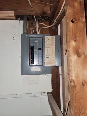 {{ custom_values.service_3 }} in {{custom_values.area_2})