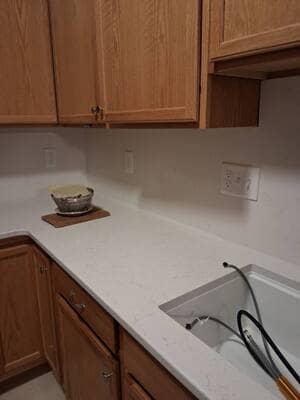 {{ custom_values.service_4 }} in {{custom_values.area_7})