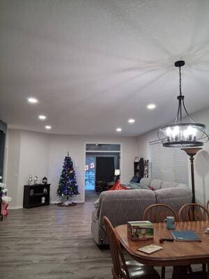 {{ custom_values.service_4 }} in {{custom_values.area_4})