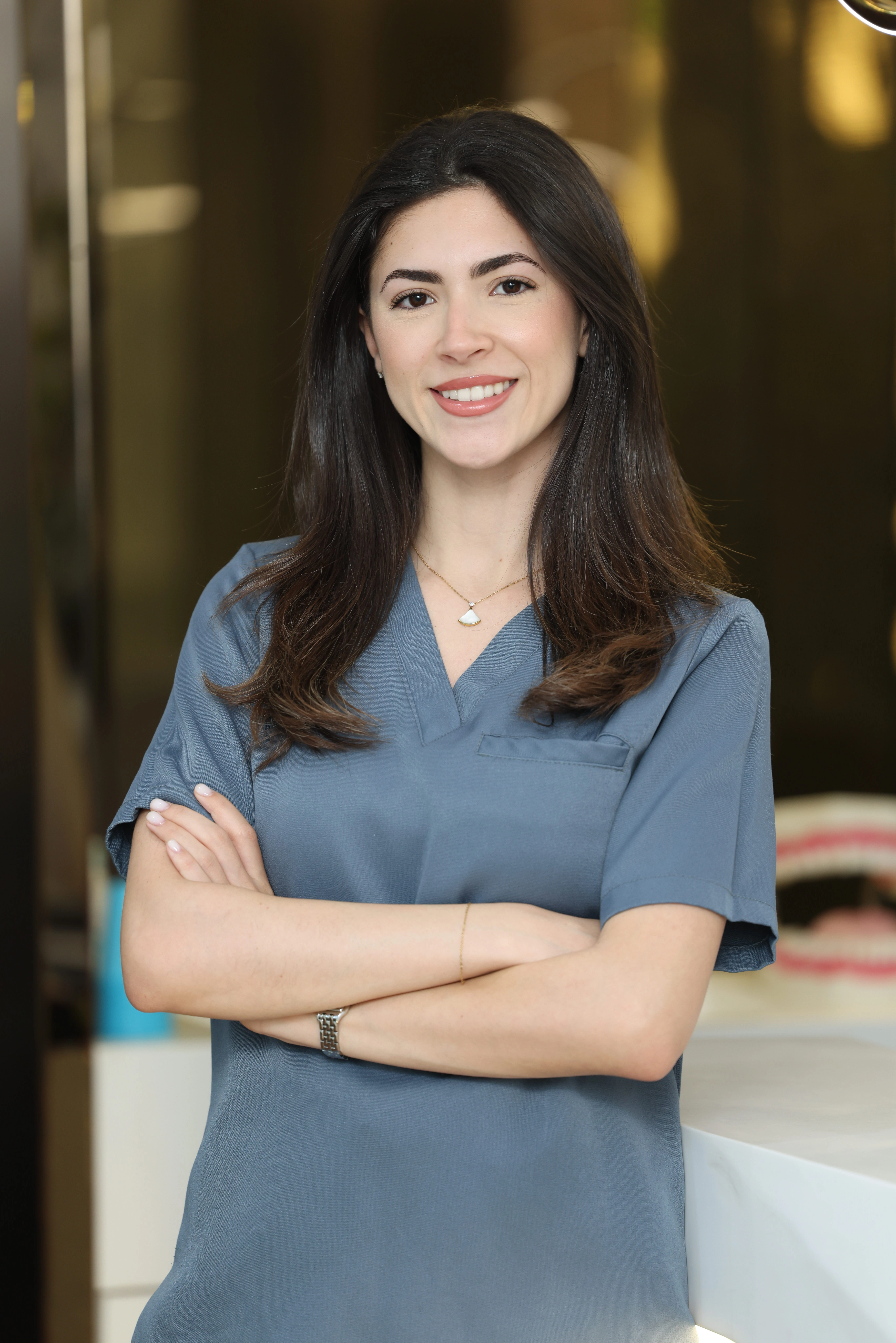 Dr Bennis Lina