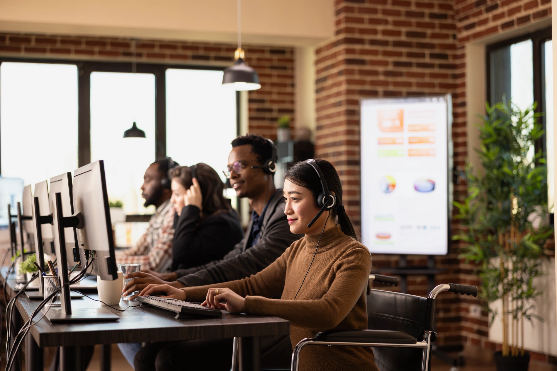 IT support team providing managed IT services for businesses in white plains 