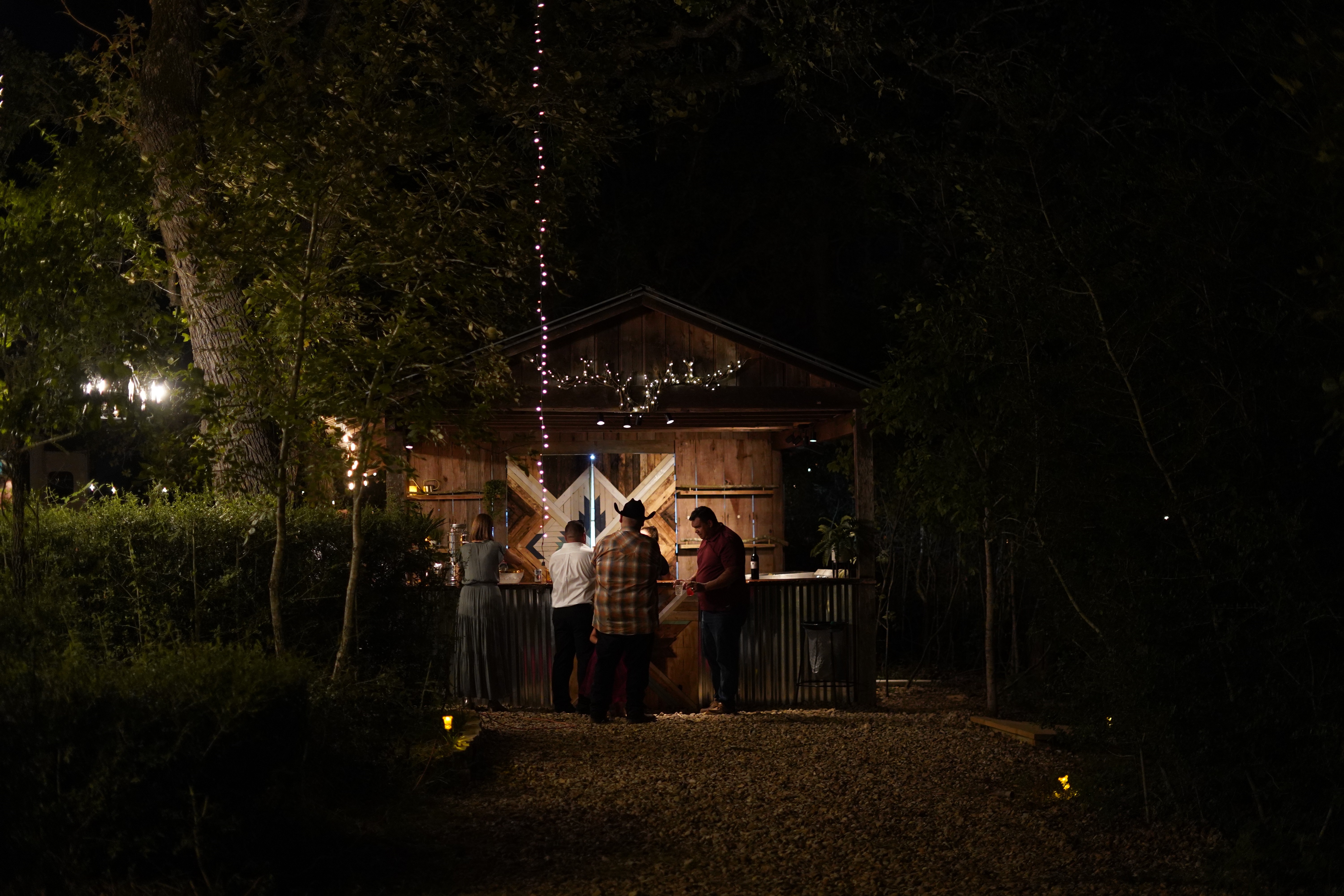 Golden_Pine_Village_Wedding