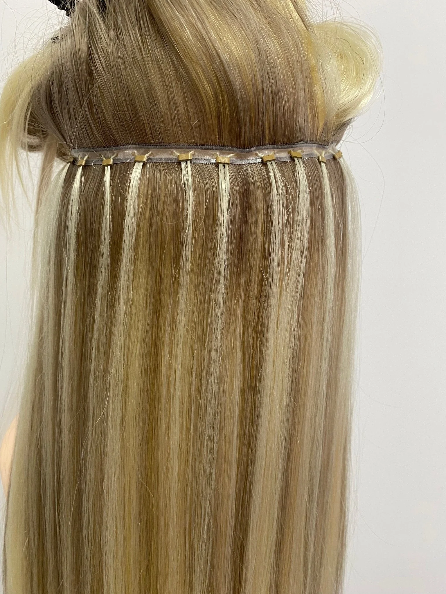 Ultrafeine Butterfly-Tresse von HERA HAIR