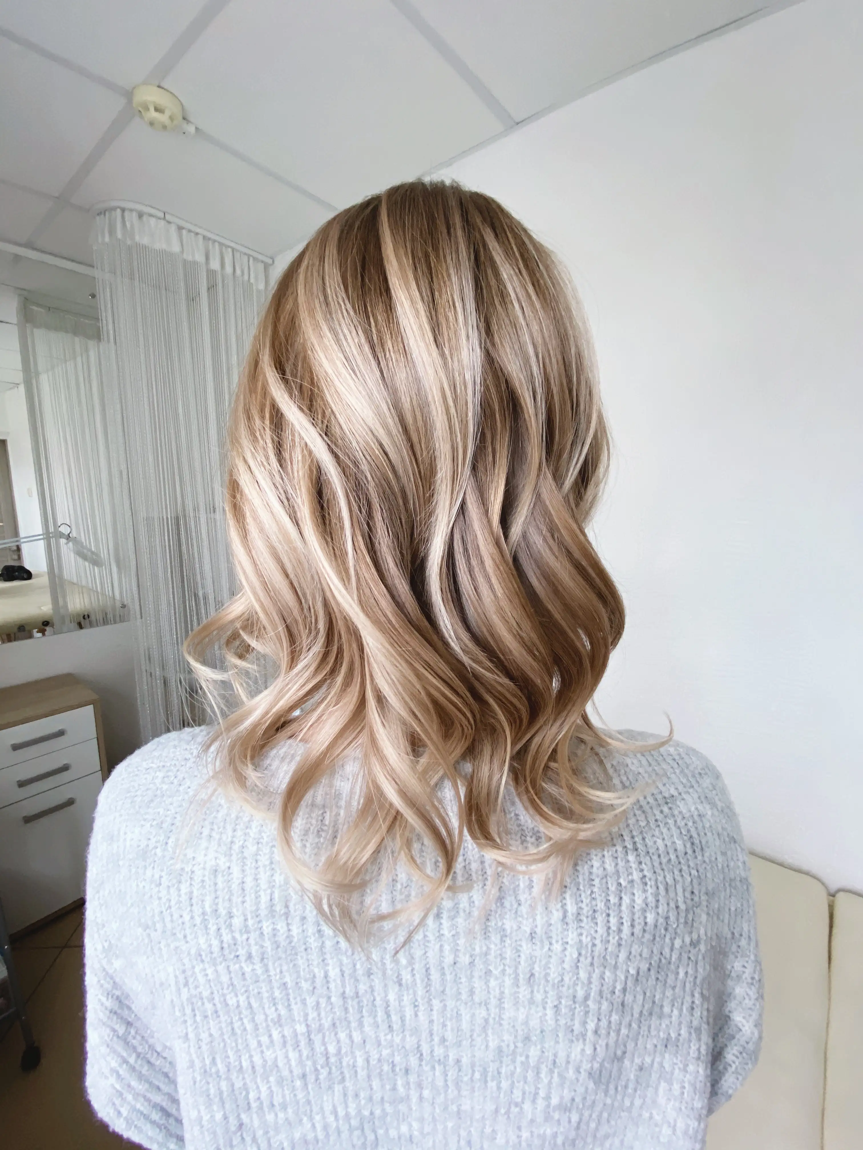 Balayage in Lippstadt von ARZU Hairstyle & Beauty