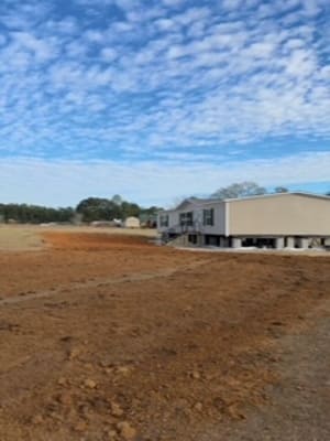 {{ custom_values.service_1 }} in {{custom_values.area_3})