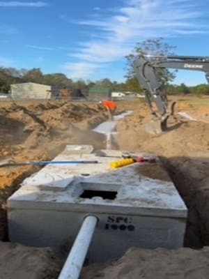 {{ custom_values.service_4 }} in {{custom_values.area_3})