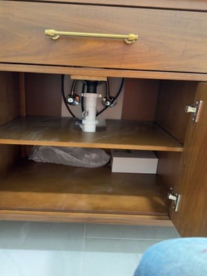 {{ custom_values.service_3 }} in {{custom_values.area_3})