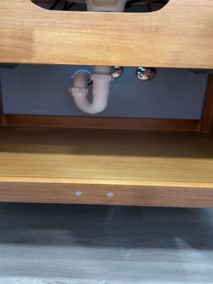 {{ custom_values.service_4 }} in {{custom_values.area_3})