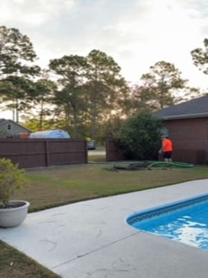 {{ custom_values.service_1 }} in {{custom_values.area_3})