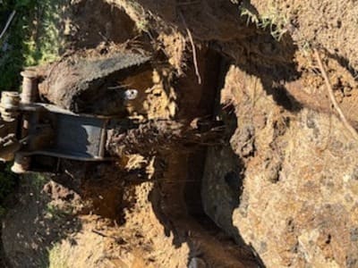 {{ custom_values.service_4 }} in {{custom_values.area_3})