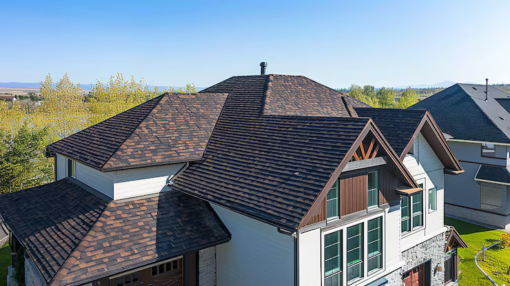 Commercial roof repair service