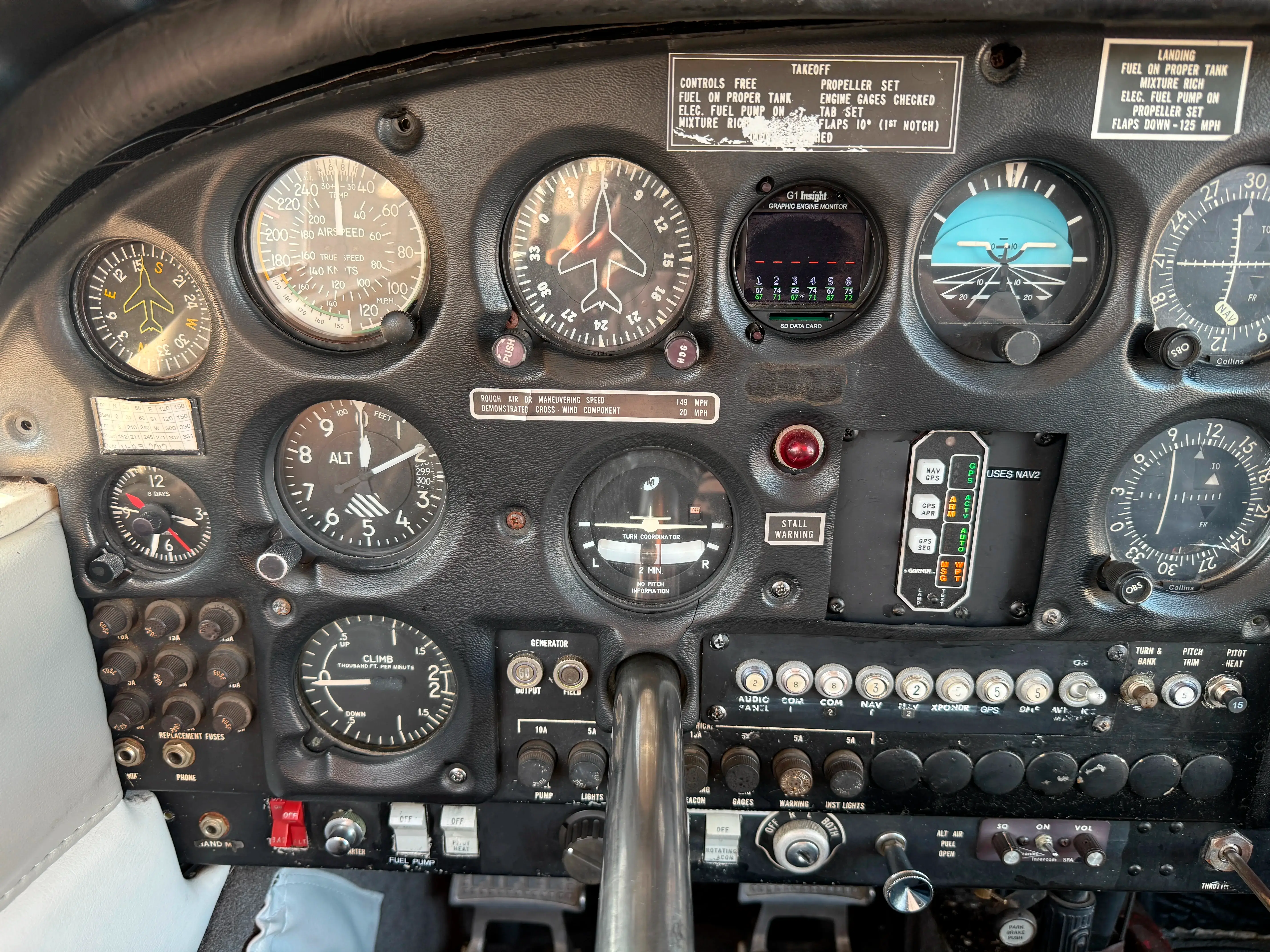 Piper PA-32-300
