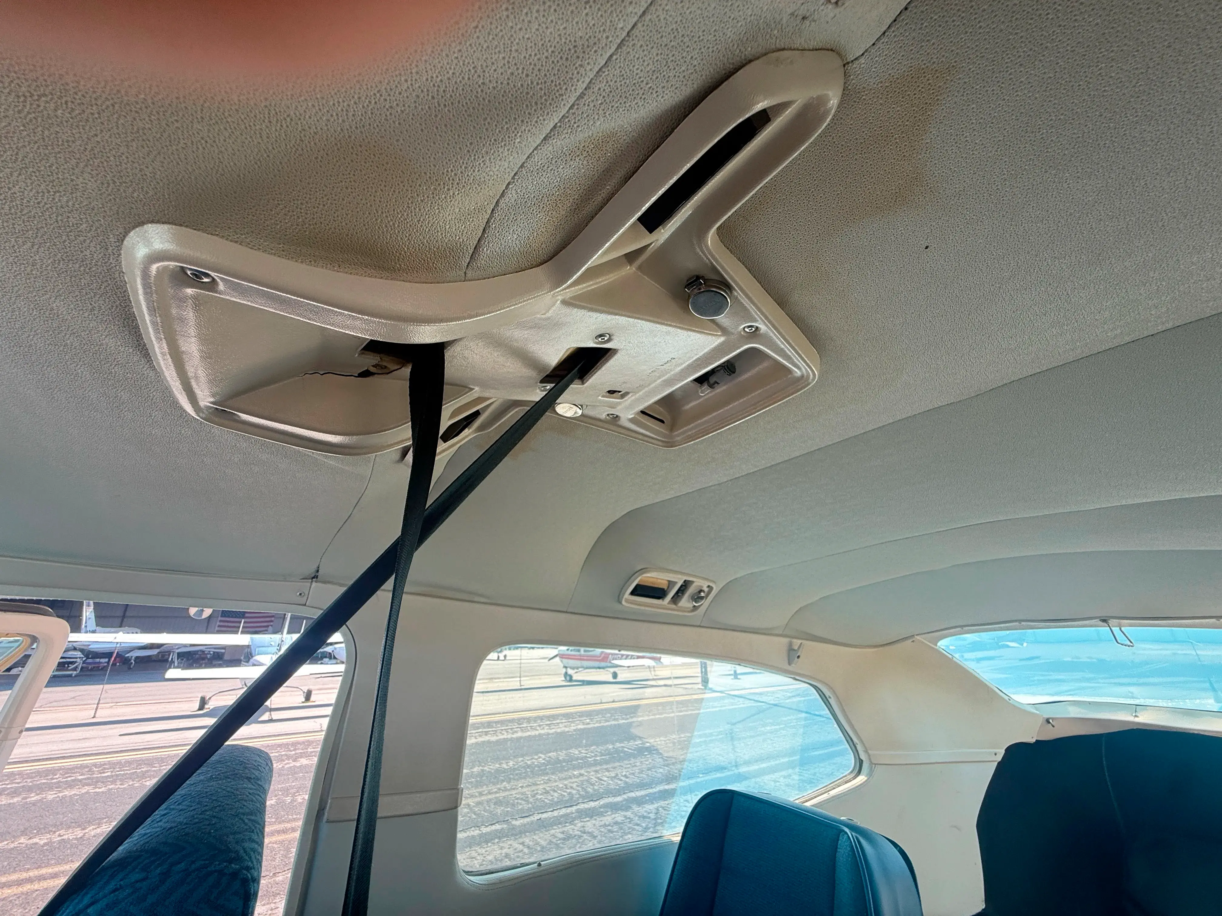Cessna T210M Centurion