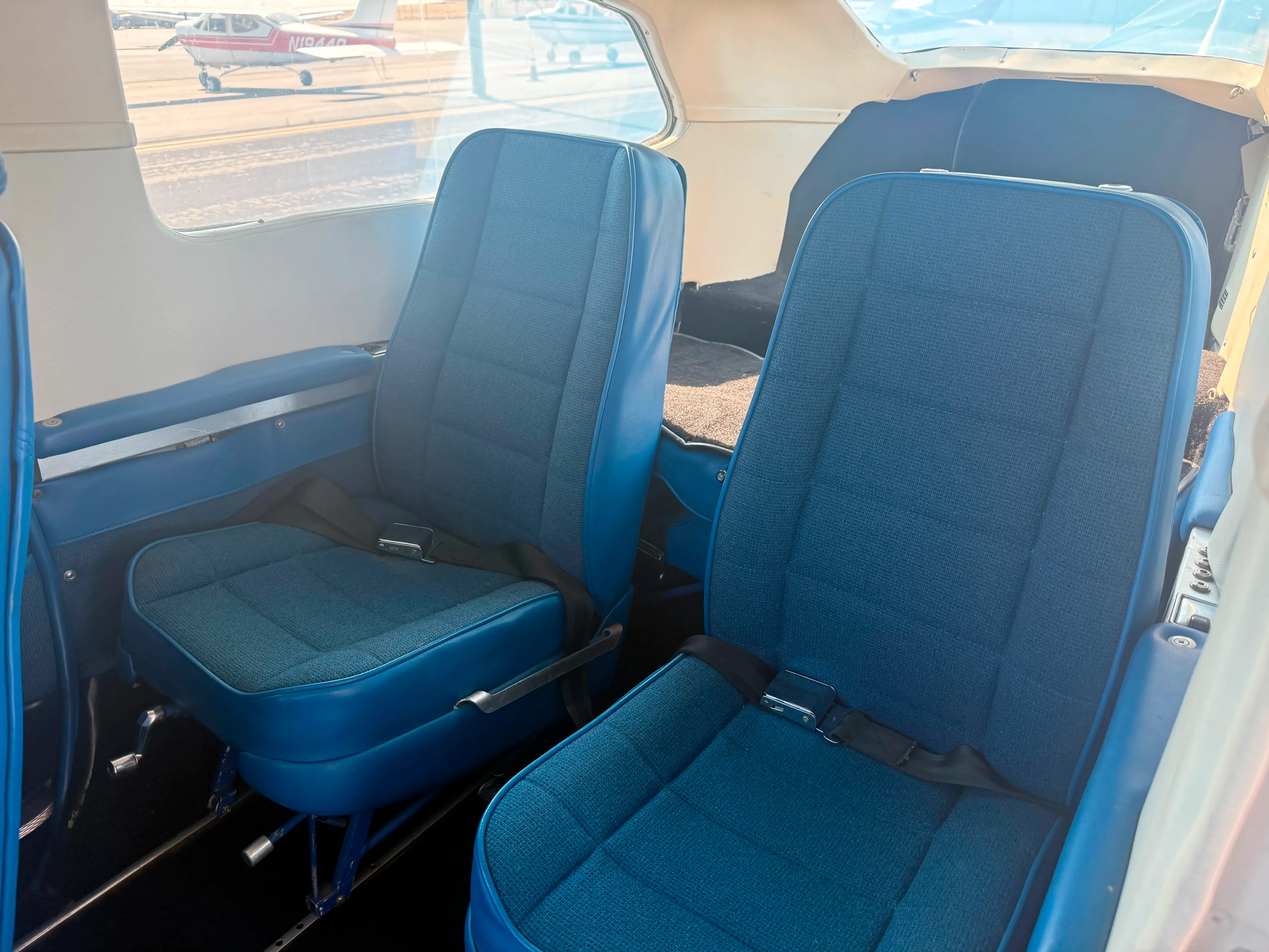 Cessna T210M Centurion