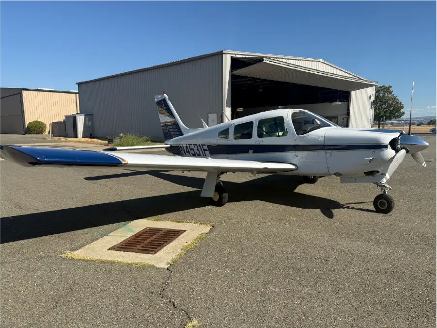 Piper PA-28R 200