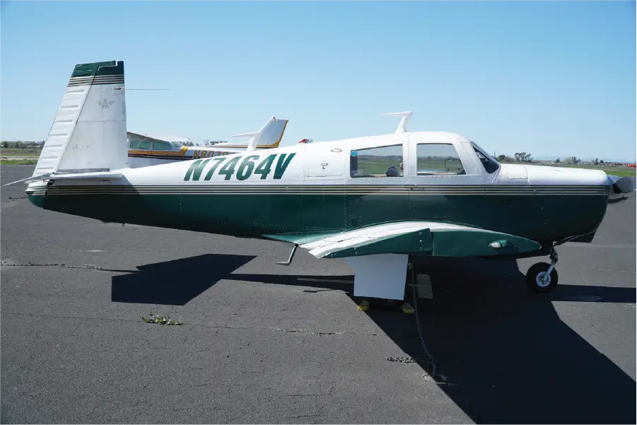 Mooney M20C - Copilot Side View