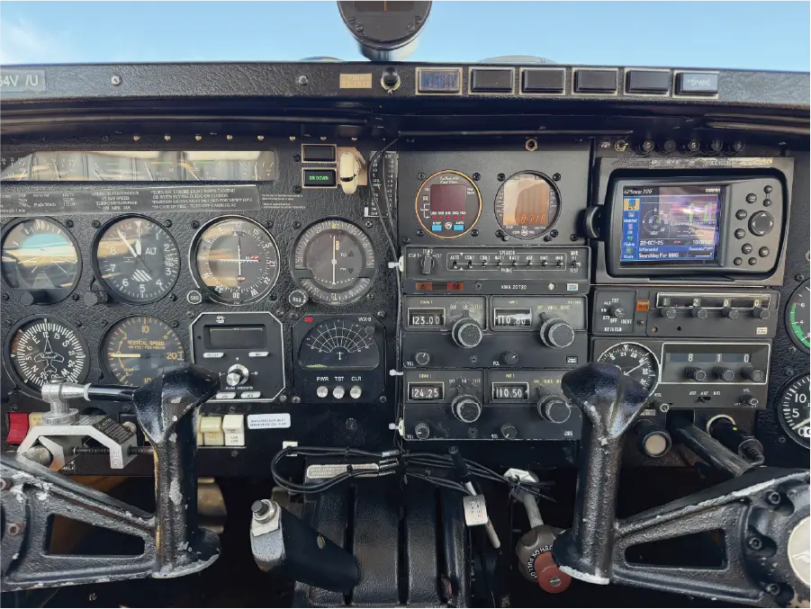 Mooney M20C - Center Panel