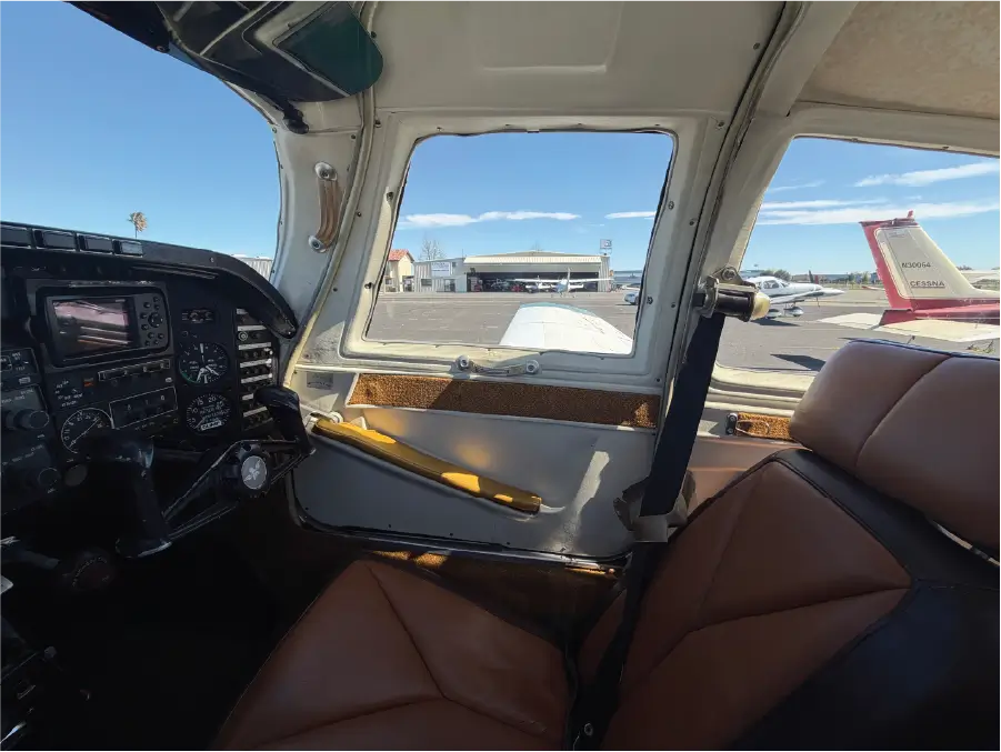 Mooney M20C - CoPilot Seat