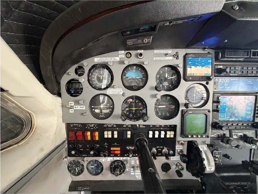 Cessna Skymaster - Pilot Side Panel