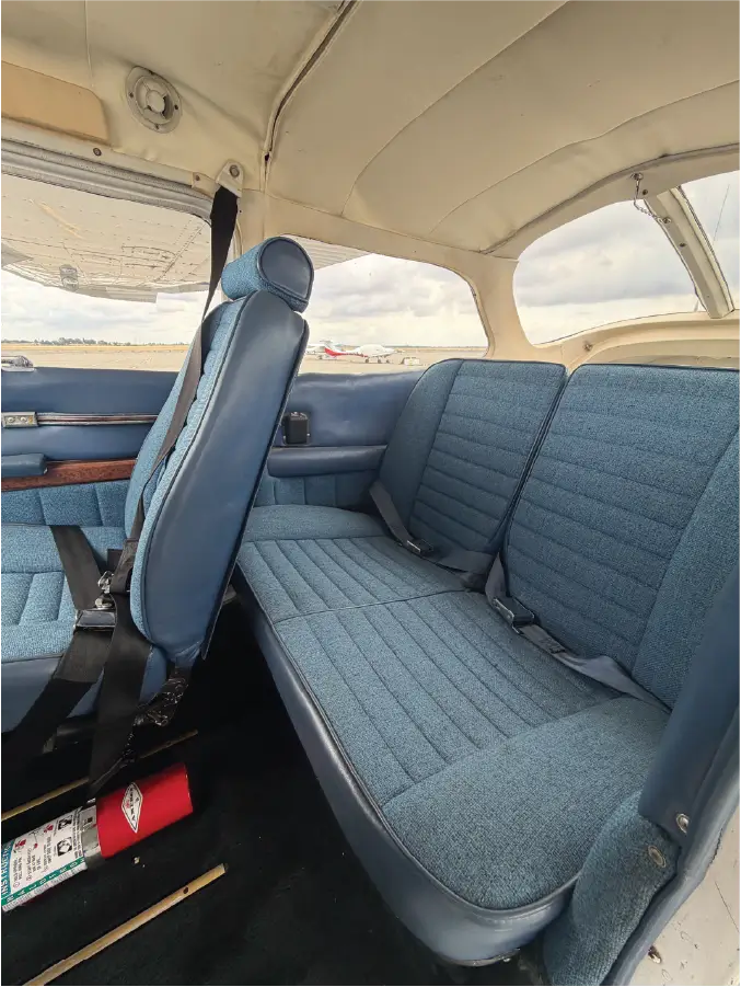 Cessna 172RG Back Seat