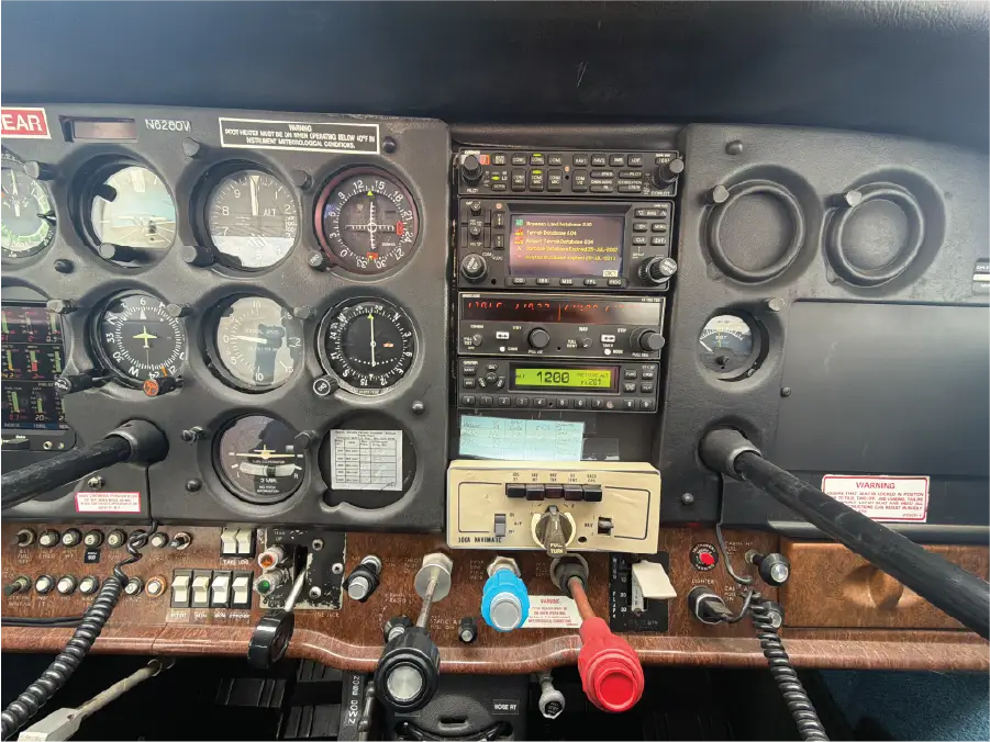 Cessna 172RG Center Panel