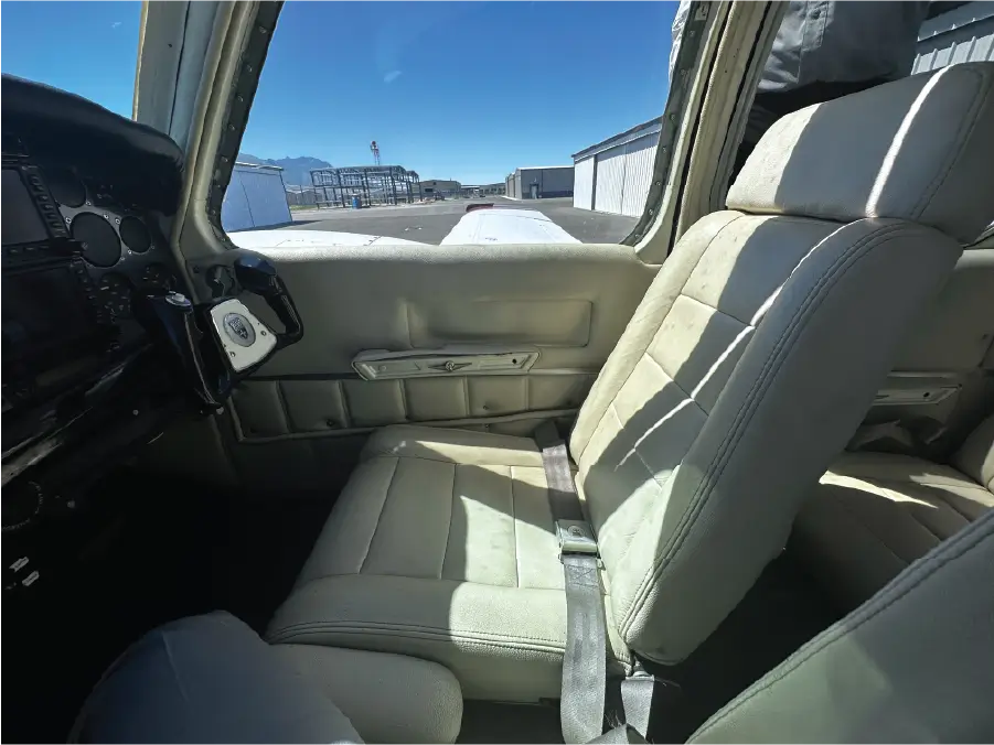 Beech Baron Copilot Seat