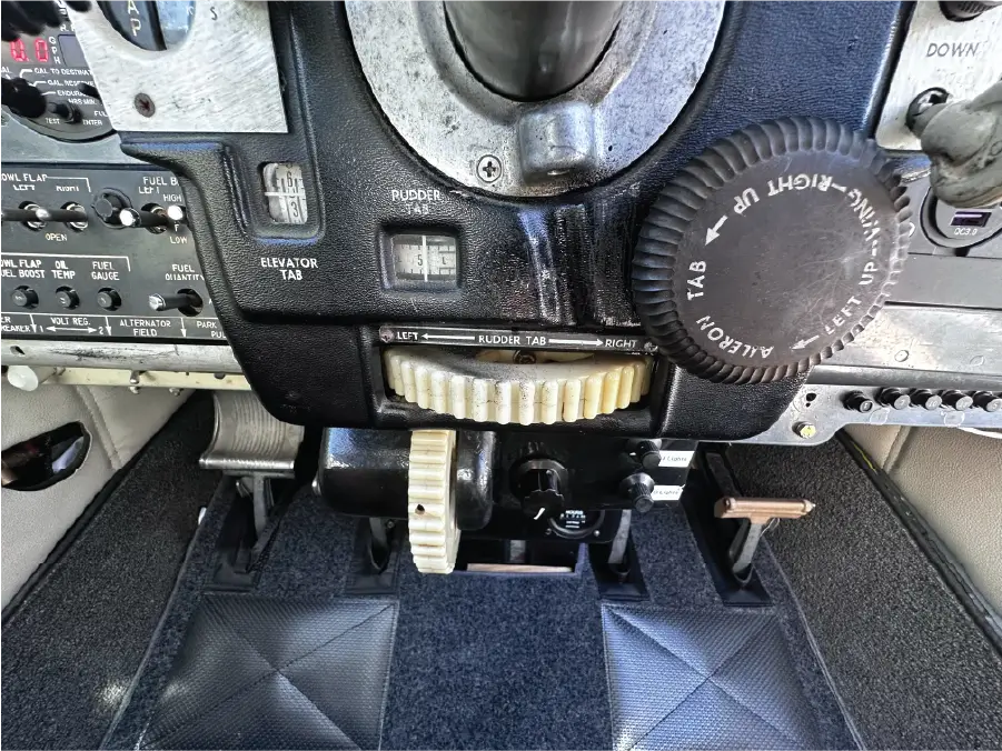 Beech Baron Trim Controls