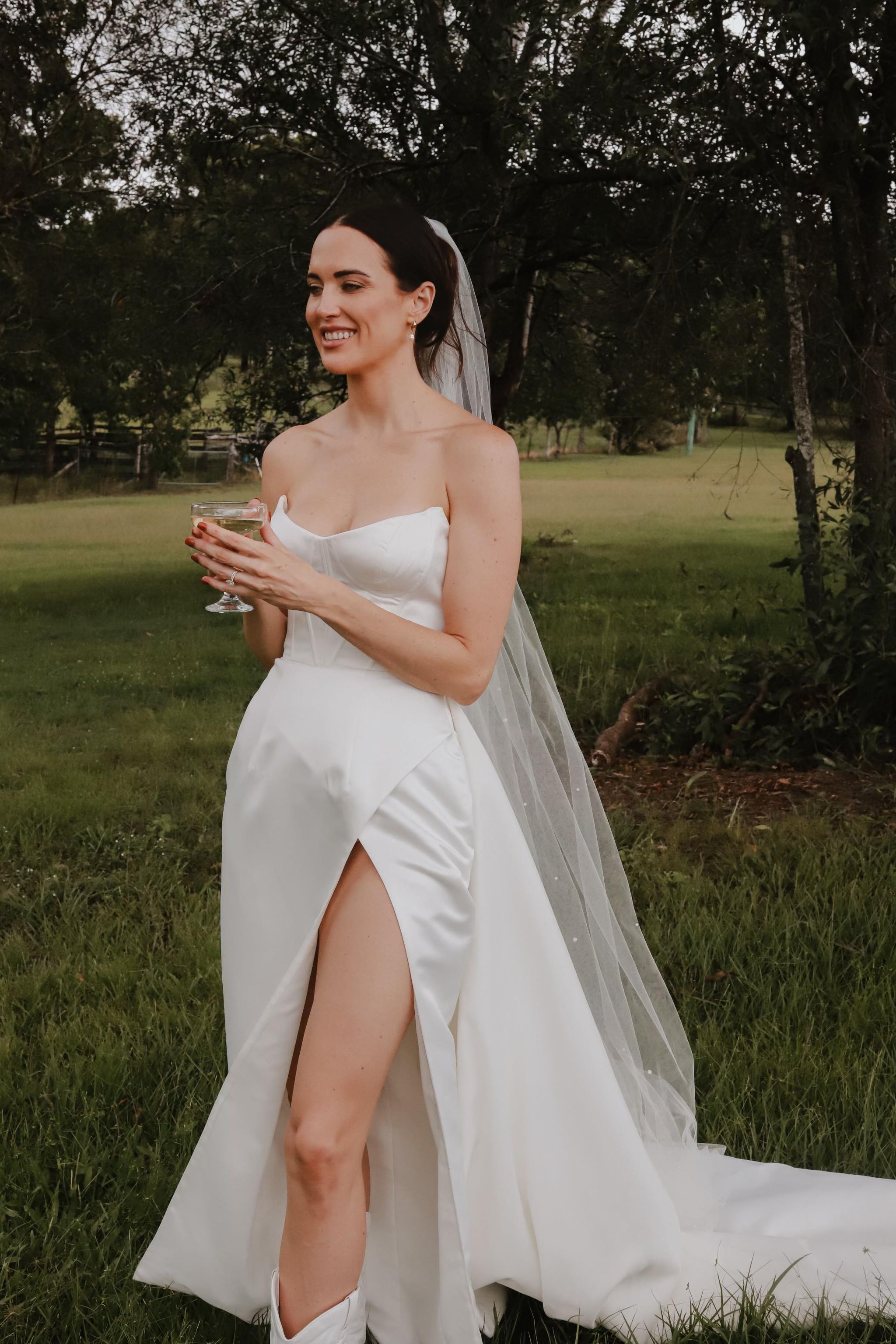 Rustic wedding details