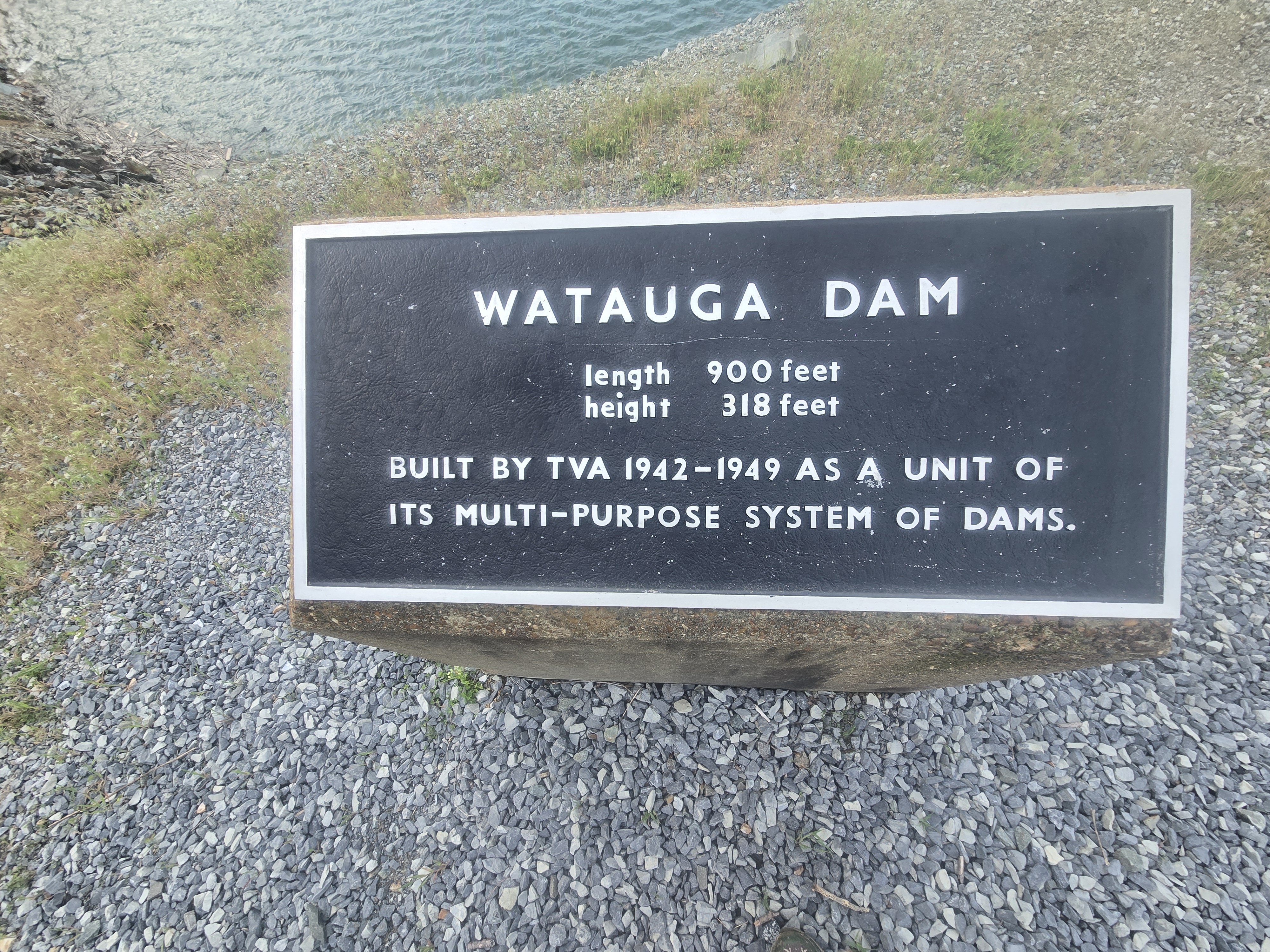 watuga dam sign