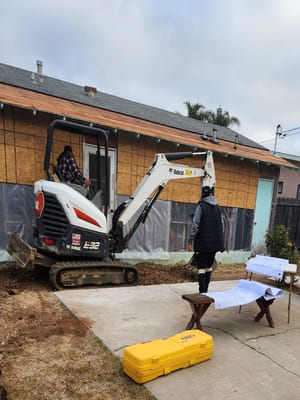 {{ custom_values.service_3 }} in {{custom_values.area_3})