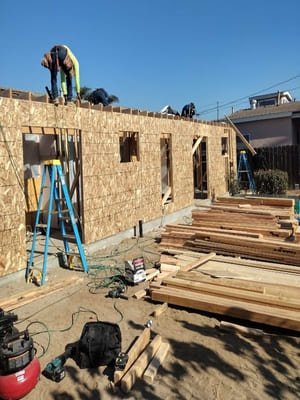 {{ custom_values.service_3 }} in {{custom_values.area_3})