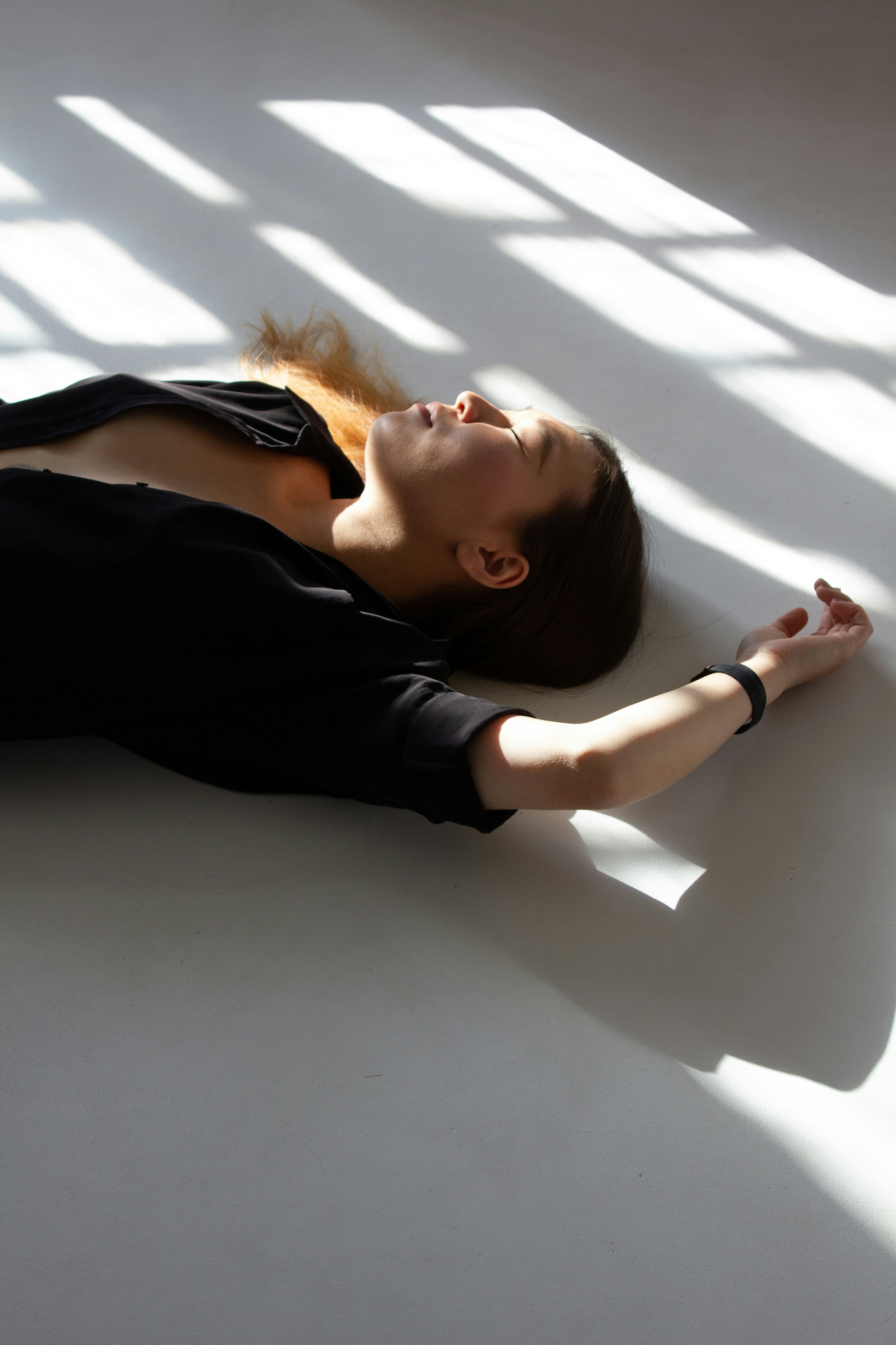 embodied somatic release and energy healing experience