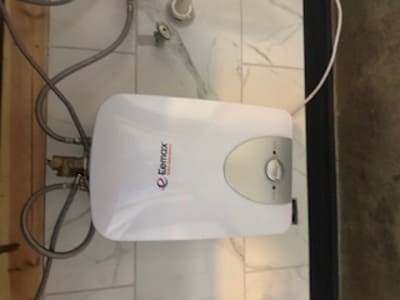 {{ custom_values.service_3 }} in {{custom_values.area_3})