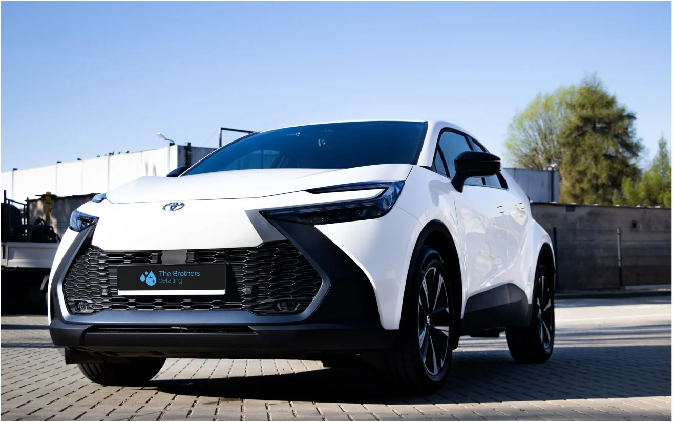 Toyota po zabezpieczeniu lakieru