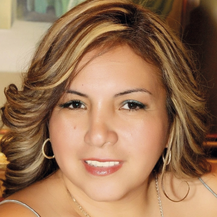 Sandra Flores