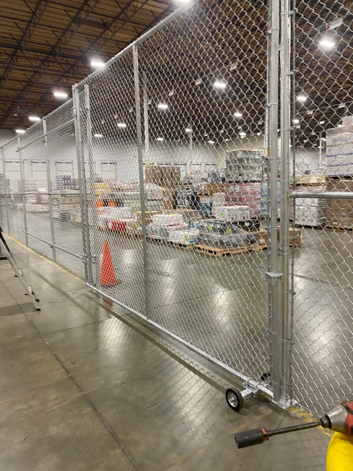 Chain link fence repair in Sacramento