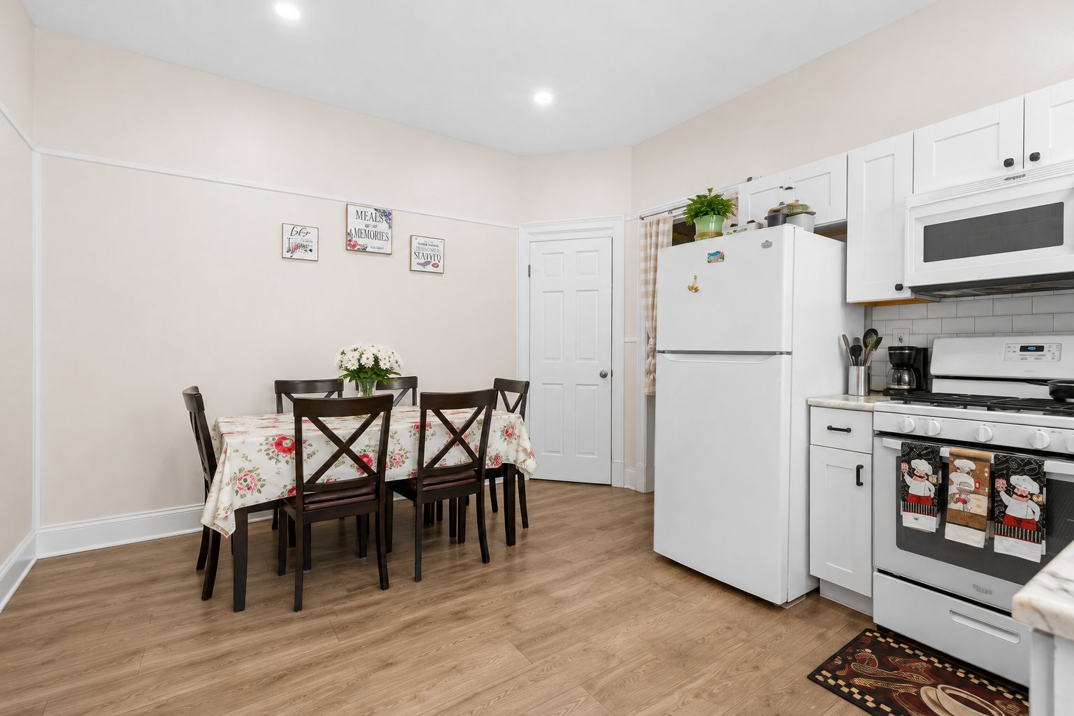 124 Union Avenue — virtually staged interior