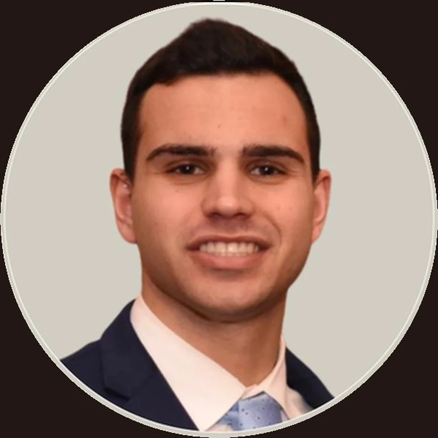 Zach O., LSAT Unplugged student who improved from 151 to 176