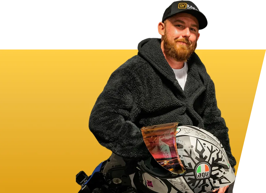 Dakota Burford, founder of Psychology Secrets and Luxvoni.