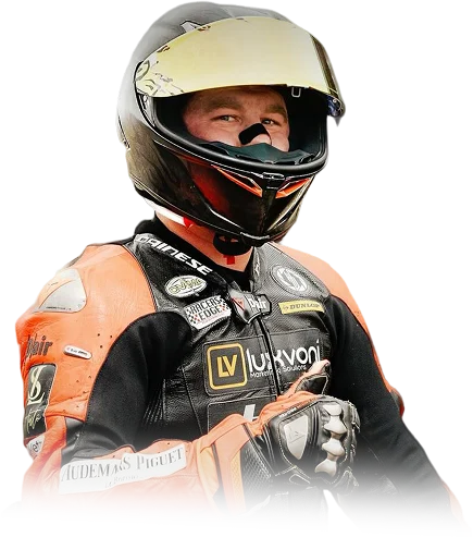 Dakota Burford, founder of Psychology Secrets and Luxvoni.