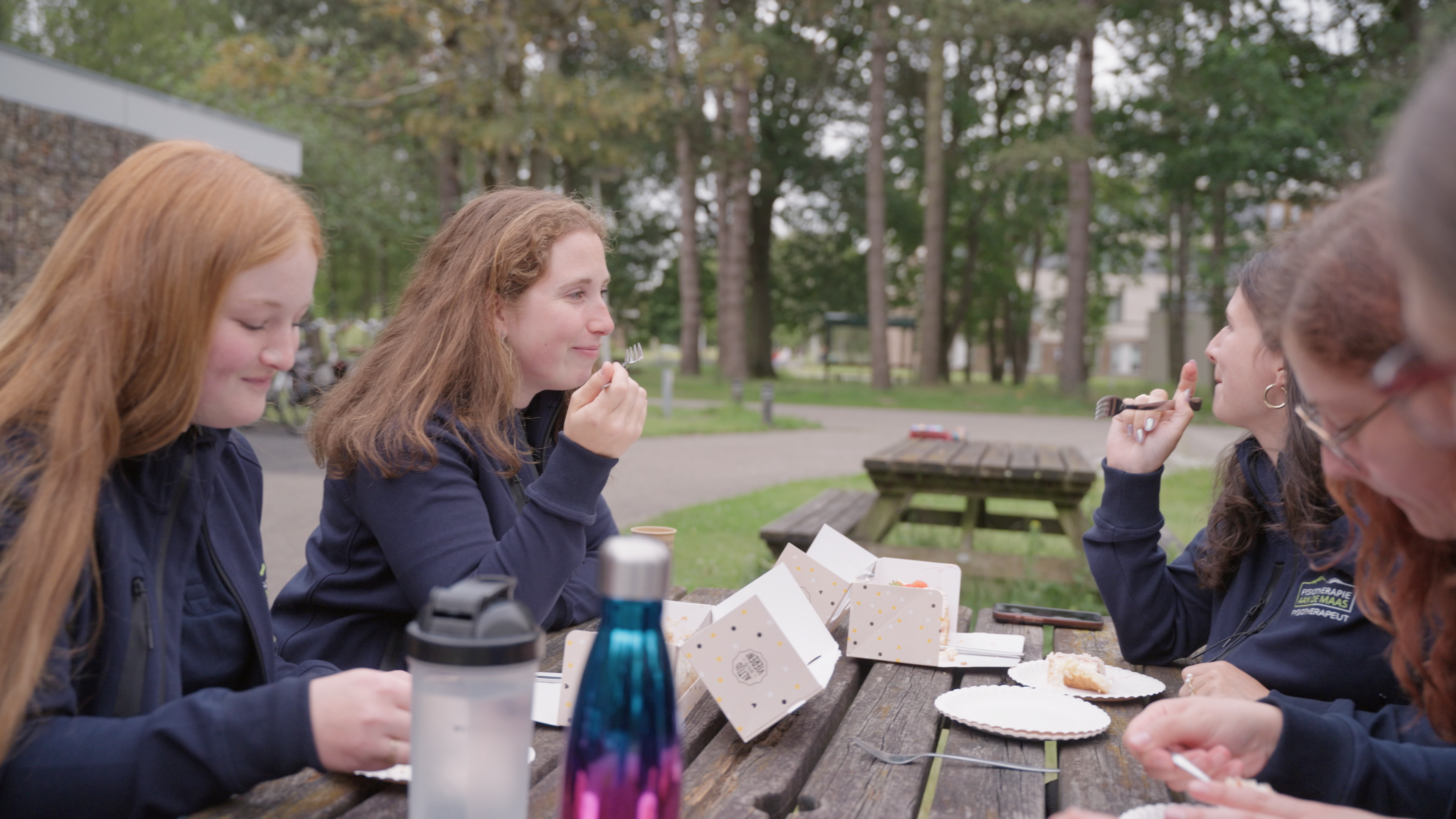 Samen lunchen bij Fysiotherapie aan de Maas
